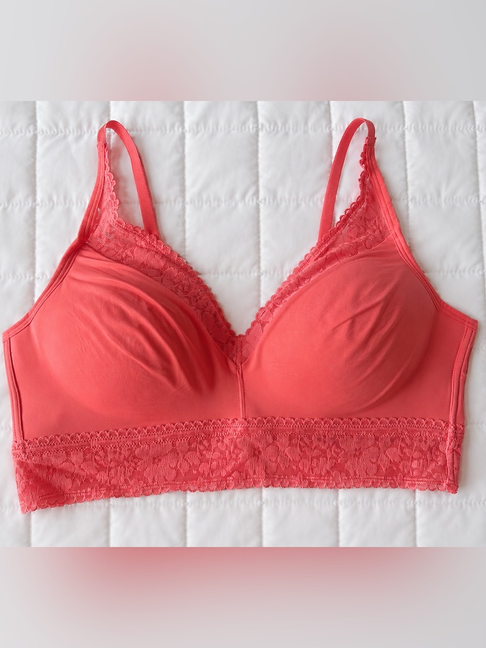 Anybody Intimates Soft Support Lace Bra with Molded Cups XL New A715001